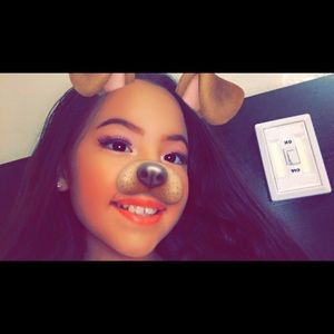 Meet your Posher, Leticia